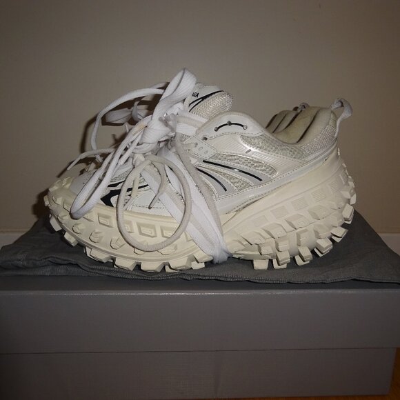 Balenciaga Defender Sneakers - Picture 1 of 9